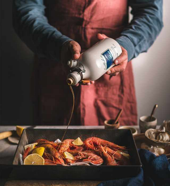 Mildes Olivenöl Extra Vergine Sorella Luna mit Tongefäß