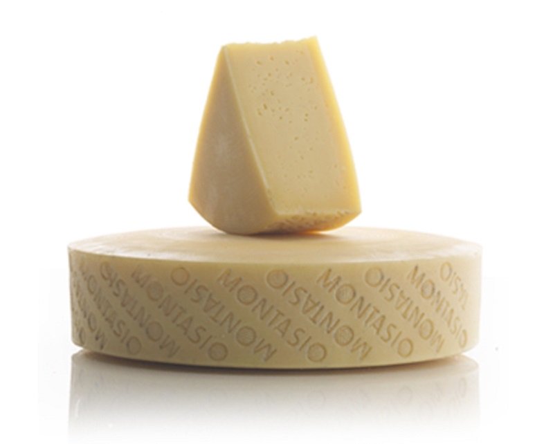 Montasio DOP Mezzano 4 Monate Reifung Bergkäse aus dem Carnia Tal