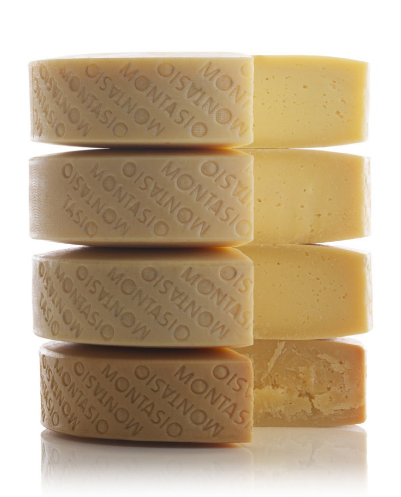 Montasio DOP Mezzano 4 Monate Reifung Bergkäse aus dem Carnia Tal