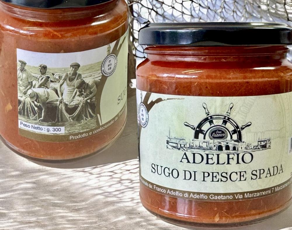 Fertige Tomatensoße mit Schwertfisch - sugo di pesce spada