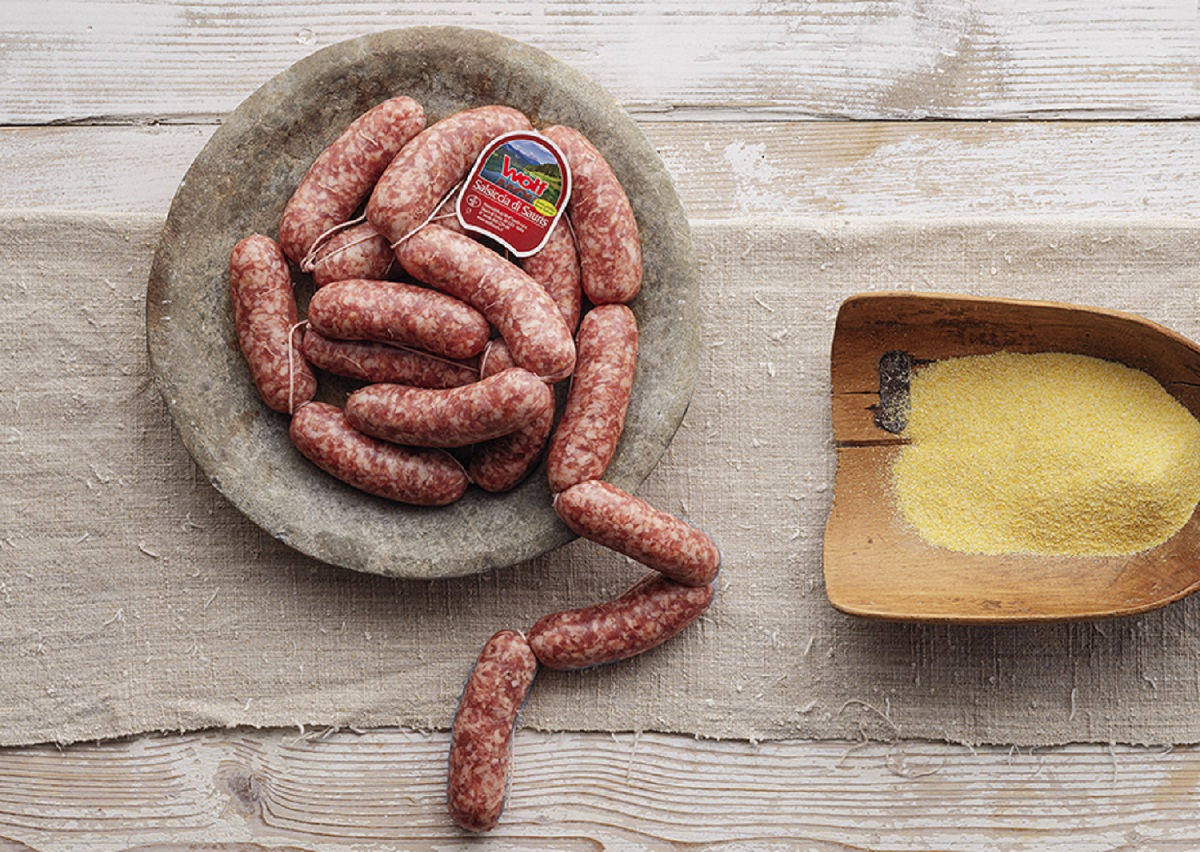 3X frische Salsiccia di Sauris mit Berggewürze, leicht geräuchert