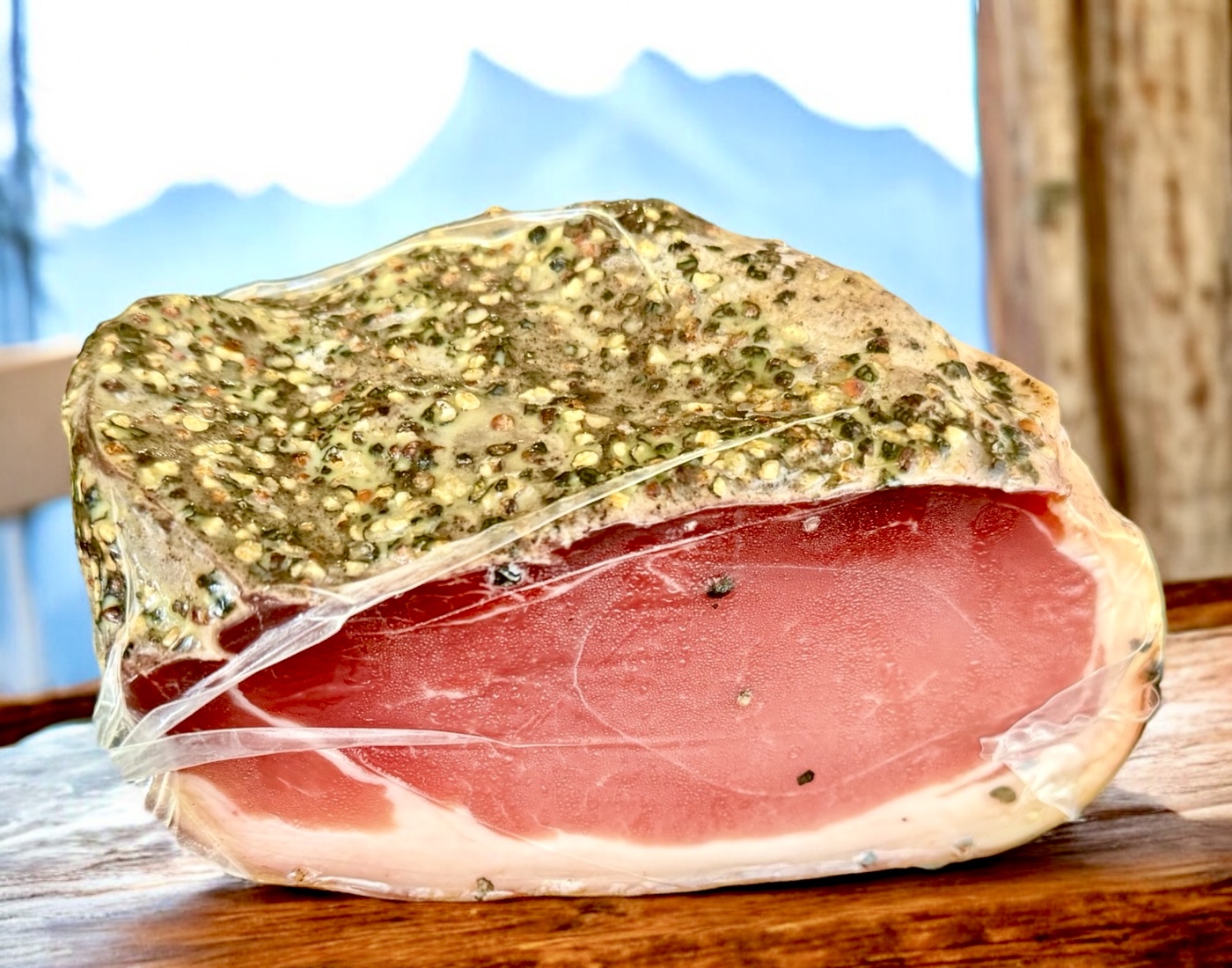 Prosciutto Crudo 4 Pfeffer 18 Monate gereift aus Kalabrien - Luftgetrocknete Schinken Rustikal 