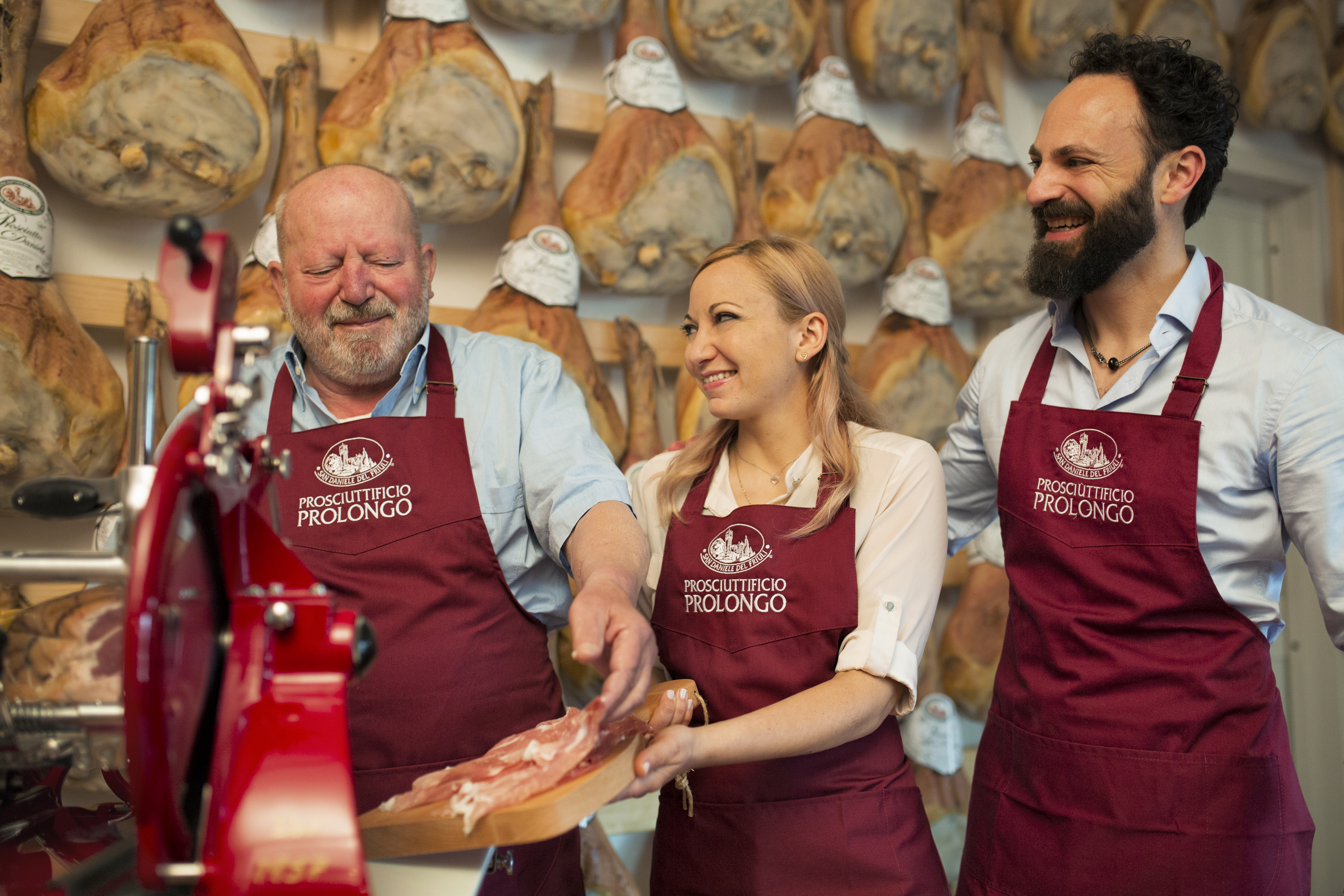 Ganze Prosciutto Keule di San Daniele DOP mit Halterung