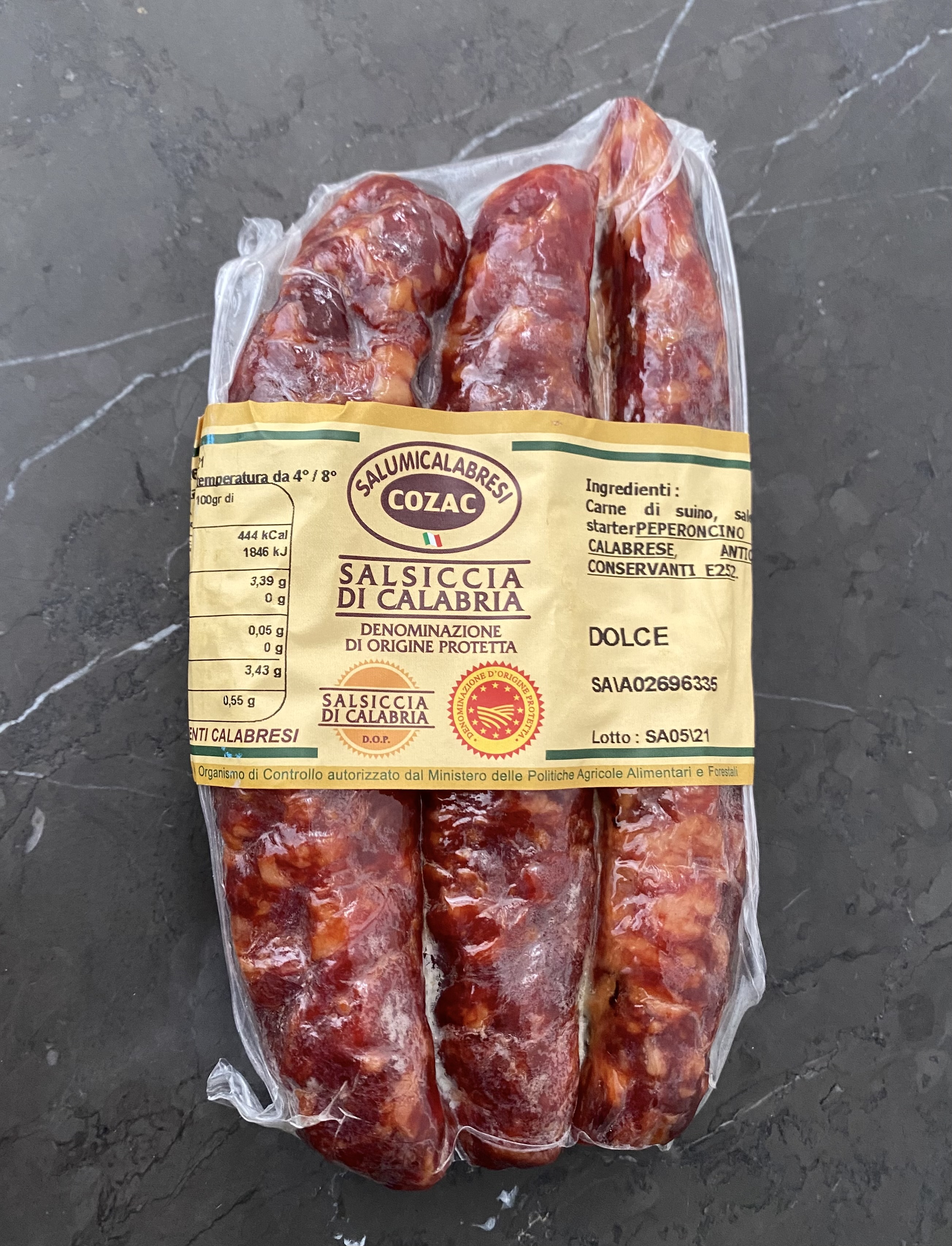 Salsiccia Dolce di Calabria DOP - gereifte Wurst aus Kalabrien mit Süße Chili