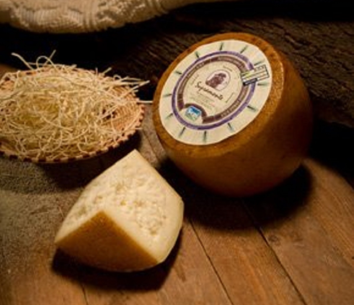 Pecorino Sardo Maturo DOP 